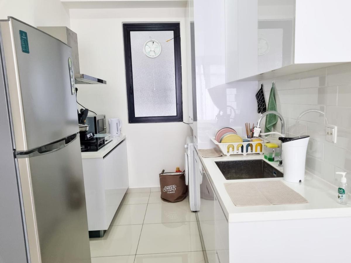Lavish Beacon Executive Suites By Bin Dao Wu Homestay Penang George Town Exterior foto